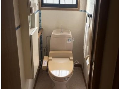 toilet