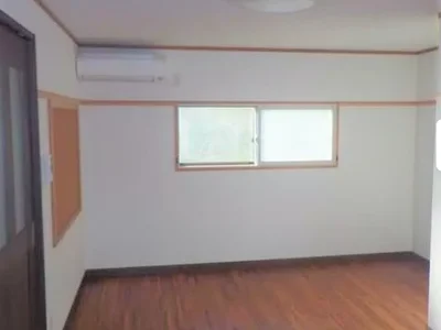 western-style room(s)