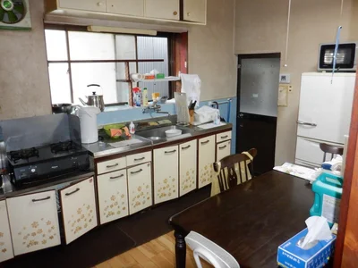 kitchen kitchen