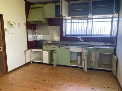 kitchen kitchen