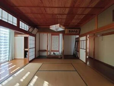 japanese-style room(s)