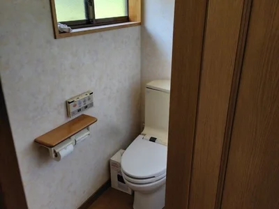 toilet