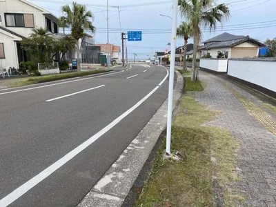 exterior (including front road) exterior (including front road)