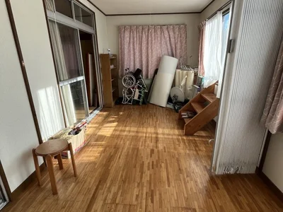 western-style room(s)