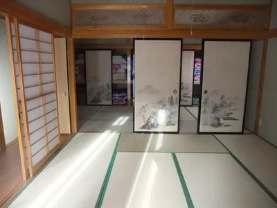 japanese-style room(s)