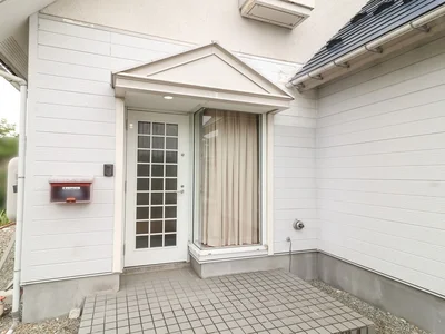 entrance