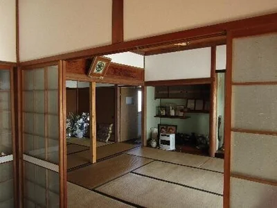 japanese-style room(s)
