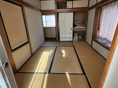 japanese-style room(s)