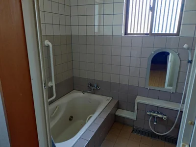 bath