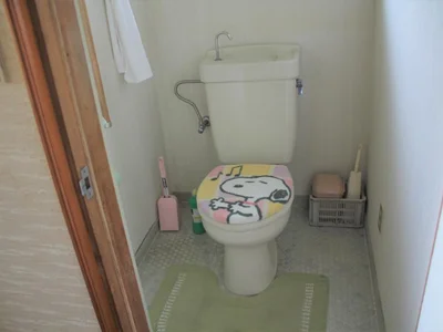 toilet