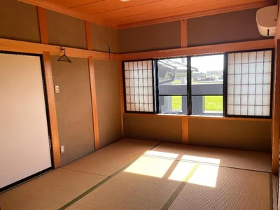 japanese-style room(s)