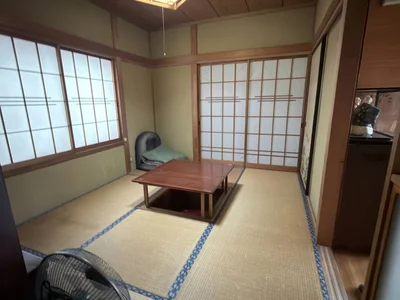 Photo 2