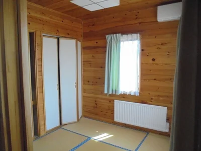 japanese-style room(s)