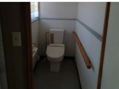 toilet