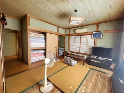 japanese-style room(s)