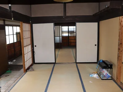 japanese-style room(s)