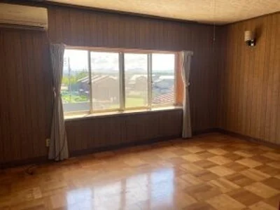 western-style room(s)