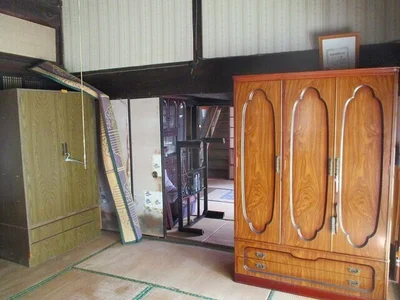 japanese-style room(s)