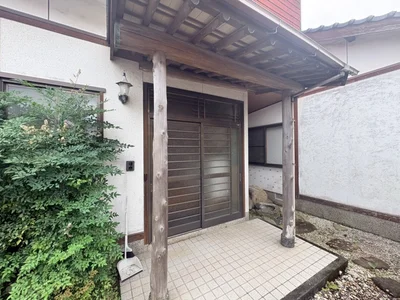 entrance