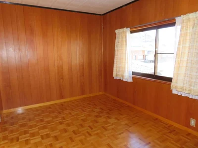 western-style room(s)