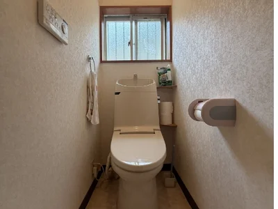 toilet
