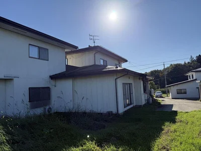 exterior exterior