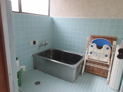 bath