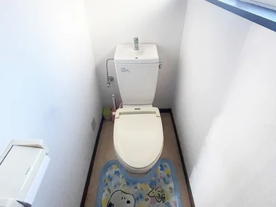 toilet