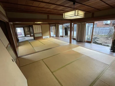 japanese-style room(s)