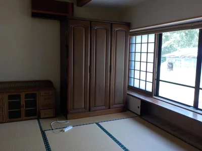 japanese-style room(s)