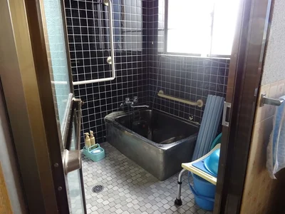 bath