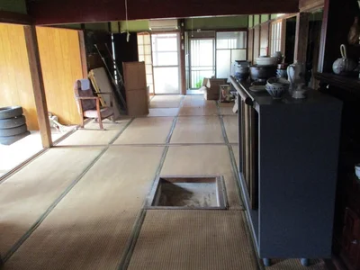 japanese-style room(s)