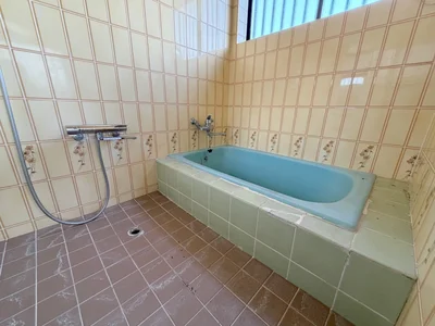 bath