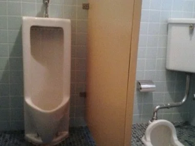 toilet