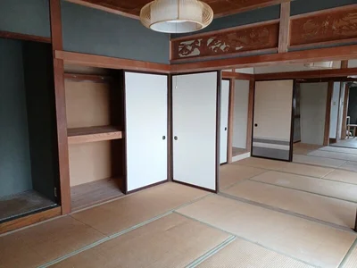 japanese-style room(s)