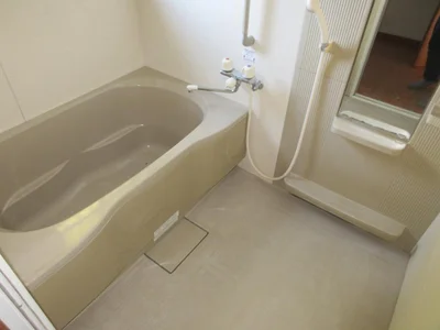 bath