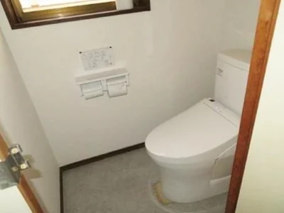 toilet