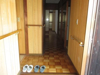 entrance entrance