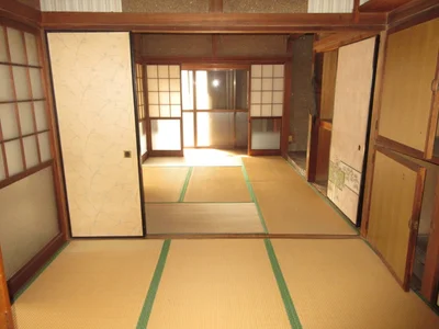 japanese-style room(s)