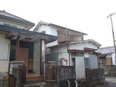 exterior exterior