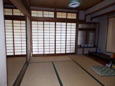 japanese-style room(s)