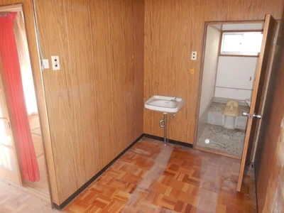toilet