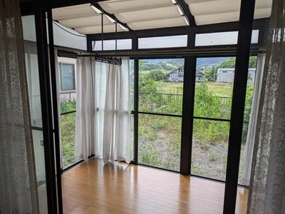 balcony
