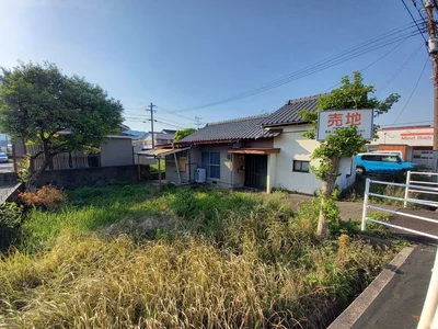 Photo 1 Photo 1