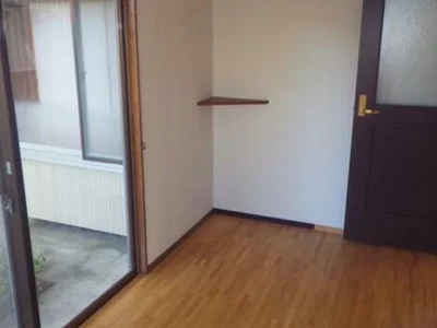 western-style room(s)