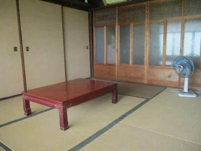 japanese-style room(s)