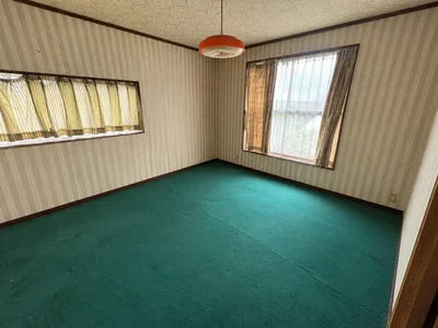 western-style room(s)
