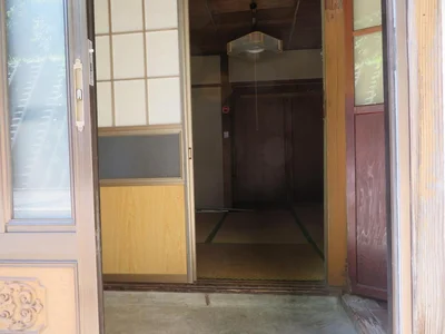 entrance
