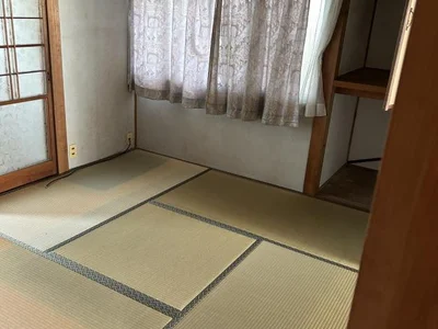 japanese-style room(s)