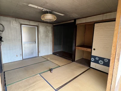 japanese-style room(s)